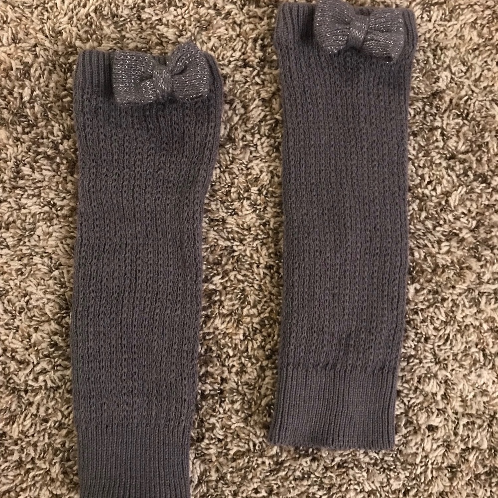 Grey leg warmers